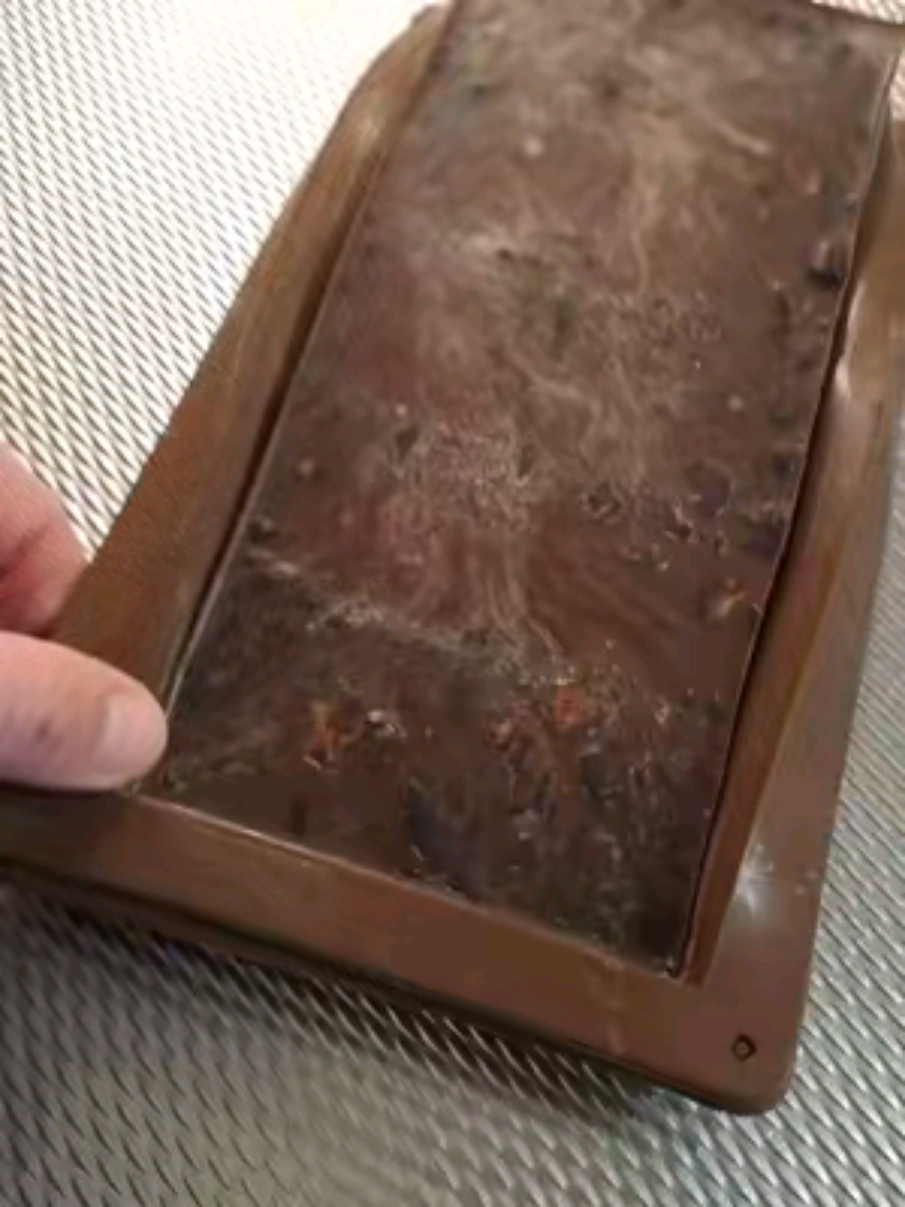 Selfmade chocolate bar pistache🍫🍫🤗🤗 #pistache  #selfmade  #delicious  #chocolatebar  #loveit 