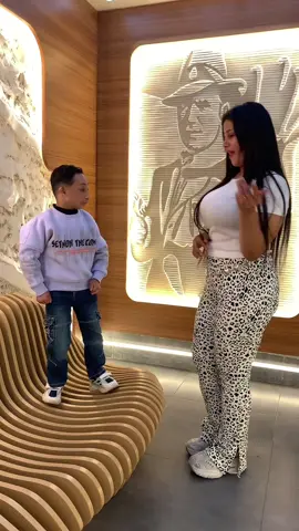 هاتي اطة 😂😜#زيزو_و_الجمل🐪 