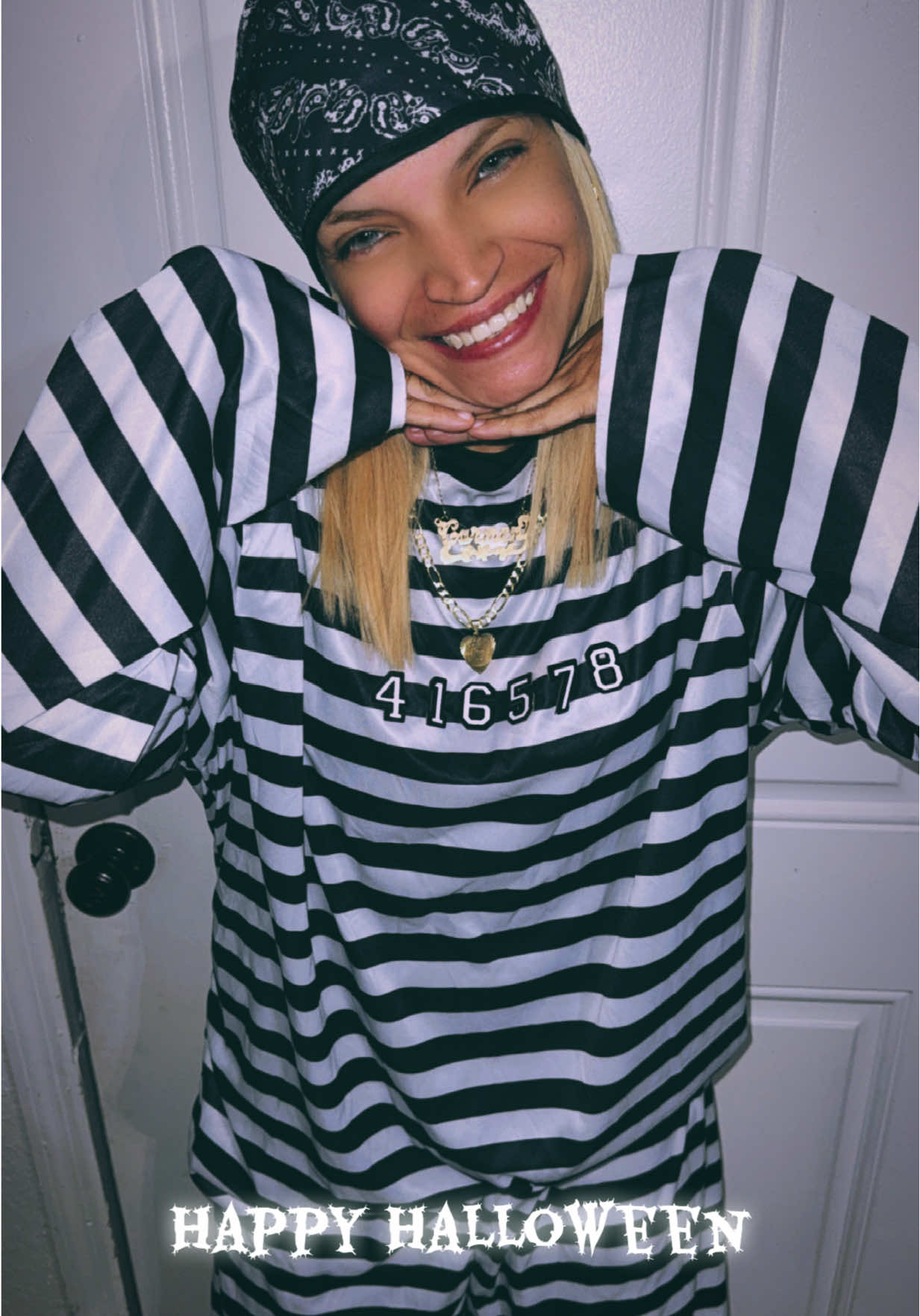 😈Who’s gonna put money on my  commissary 😂 penpals ⁉️ 💋 #fyp #g7 #halloween #prisoner #jail