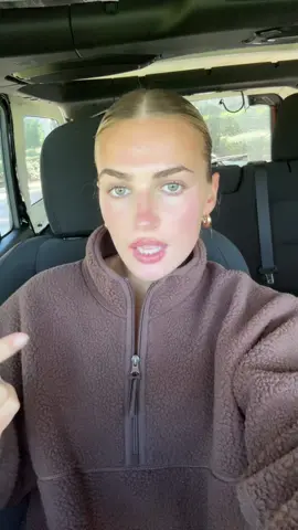 Hit 67 degrees in florida so its the best excuse to wear a fleece 