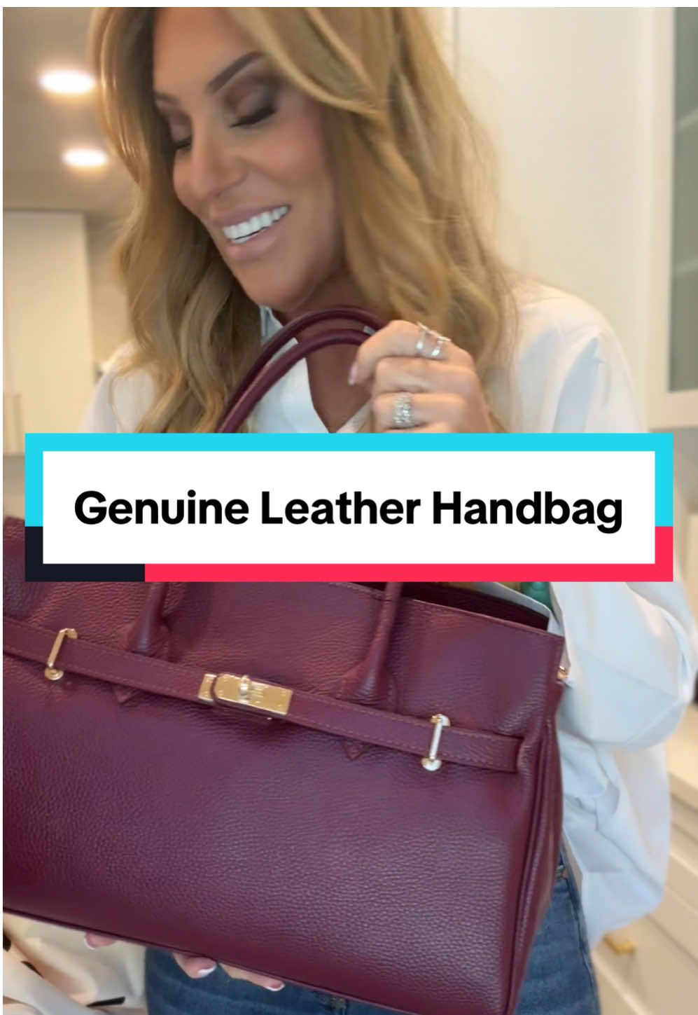The gasp I GASPED….  😲 @Bogdana fashion bags CHICAGO #leatherhandbag #handbagtiktok #unboxing #handbag #pursetok