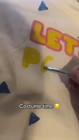 Only took me almost 4 hours…#fnafmovie #fnafcosplay #fivenightsatfreddys #toychica #fyp 