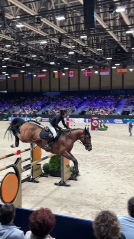 Crossing the finish line with a clear in our first CSI 5* is such a special feeling 🥹😍 #equitalyon #sport #horse #showjumping #equestrian  
