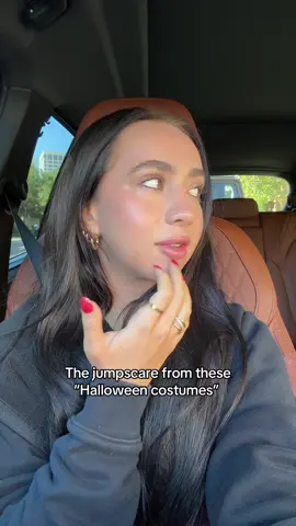 “I’m dressing half naked for myself” um okay🤣🤣🤣 idc who ur doing it for it doesn’t change the fact that it lowers your value and puts you in a dangerous situation to be in that environment looking like that 