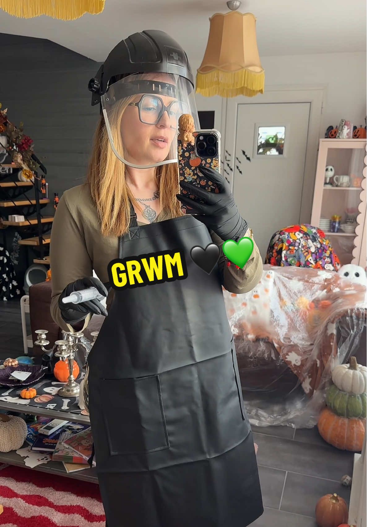 GRWM 🖤💚 #grwm #grwmmakeup #grwmroutine #halooweencostume #pourtoi 