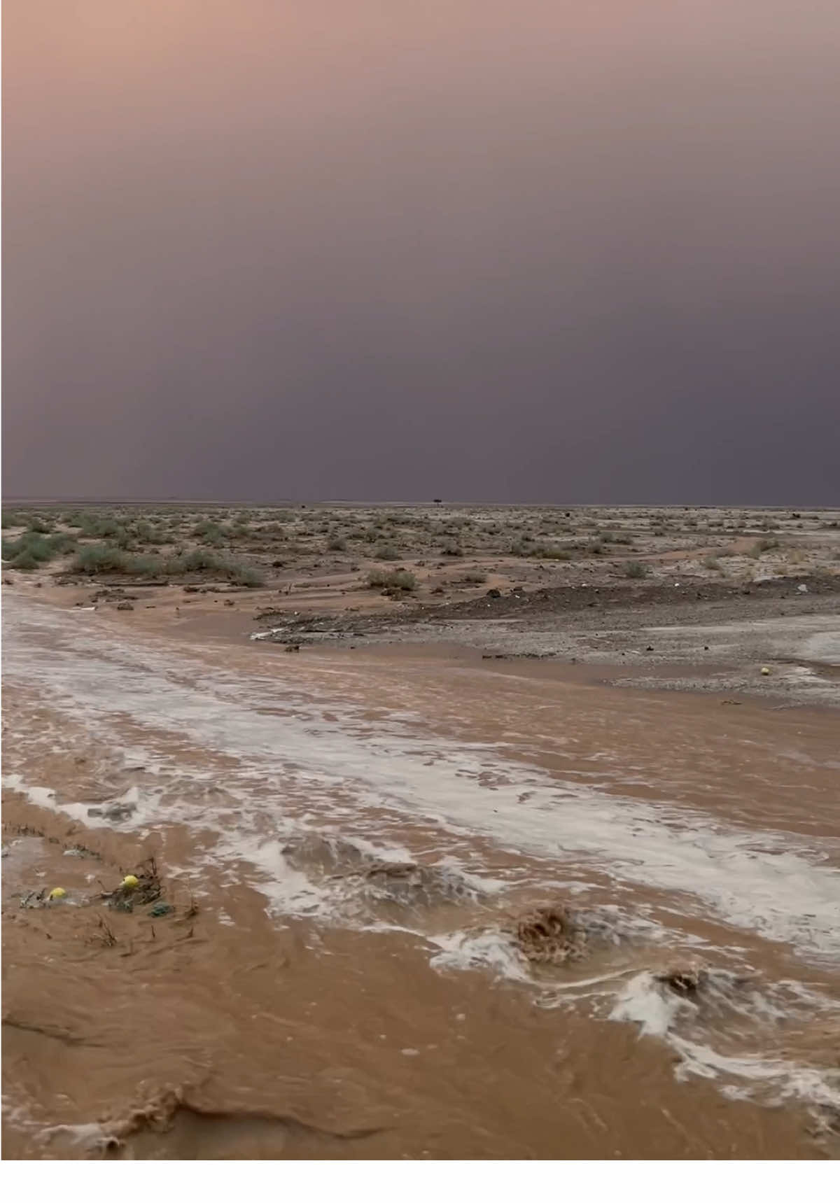 #الوسم #امطار #مطر #رعد #بردي #سيول #سيل #اكسبلوررر #اكسبلورexplore 