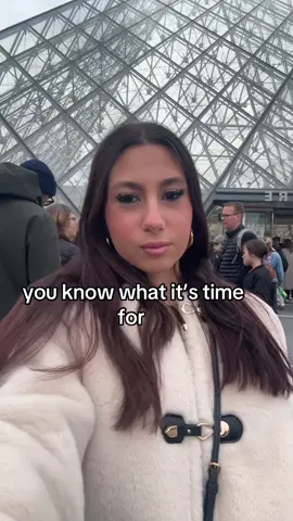 hi Louvre #fyp #heist 