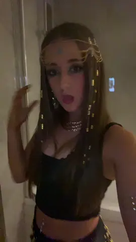 cleopatra #halloween #fyp #over21 #fakebodyy⚠️ #cleopatra 