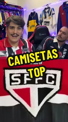 Camisteros…. Cuál de las 2 es vuestra favorita?  🔵⚪️🔴 Ajax ❤️ ⚫️🔴⚪️ Sao Paulo 😍 #ajax #saopaulo #footballshirts 