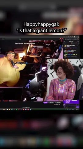 “I think I scared her”😭 @HappyHappyGal #streamer #funnyclips #halloweencostume #funnymoments 