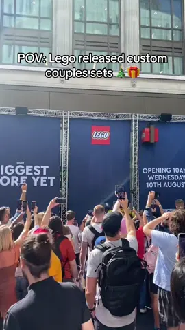 Such a great idea 💝💐 #gift #christmas #fyp #lego 