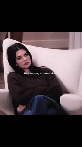 Side by side, always🤍 having a sister is one of life’s greatest gifts. #kendalljenner #kyliejenner 