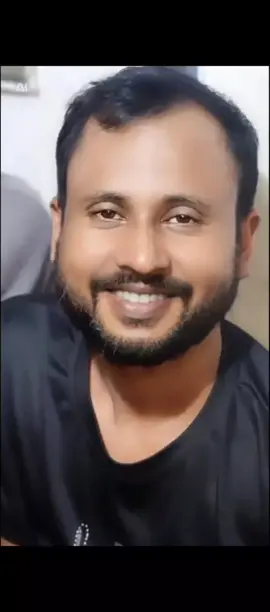 জীবন একটু হাসি খুশি রাখার চেষ্টা করি