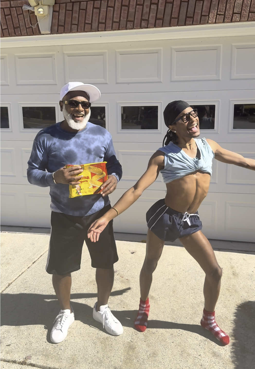 come and get your cookies 😂😂#happyhalloween #vine 