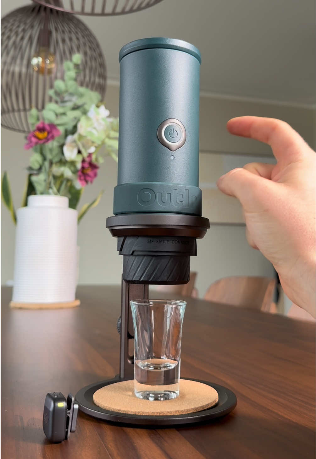 How is it so small... 😳   @OutinStore have made the world’s smallest and most powerful portable coffee maker. Its features include.. 🪶 A Lightweight Design 💧 P67 water and dust resistance  ⏰ Heats Up in just 149 seconds 🔋 9000 mAh Battery for 6 Cold Water Brews  🏆 Produces Professional Standard Coffee ☕️ Compatible with Ground Coffee and Coffee Capsules   👉 “Enjoy great deals this holiday season via my bio link!