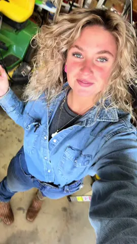 My next little projects! #femalemechanic #johndeere #fyp 