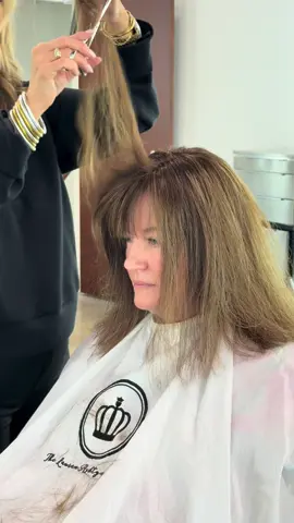 Our pieces are meant to be customized to you. 🌸 In this video, our stylist customizes a topper with a precision cut and adds bangs to make it perfectly suited to her client’s style. Every topper, wig, and extension we offer is designed to be tailored, because hair confidence comes from a piece that feels like it was always meant to be yours. If you could change one thing about your style, what would it be? 🤎 🌸 Shop toppers, wigs, and extensions or schedule a consultation through the link in bio. #TheLaurenAshtynCollection #HairConfidence #TopperTransformation #LuxuryHairToppers #CustomHairPieces #ThinningHairSolutions #RealHairRealResults #HairJourney