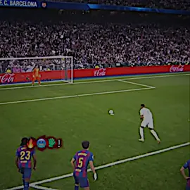 چێزنێ ئەو گۆڵپارێزەیە هەمیشە ئاستی بەرز پێشکەش دەکات😍⚔️🔥! #rahand_ftbool #szczesny #درافن⚜️ #fyp #foryoupage @fcbarcelona 