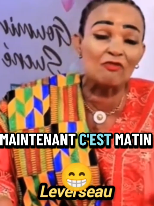 Mamie Terminator frappe de plus belle . . Les mots glissent dans sa bouche comme glissement Yobi Yobi 😁#pourtoi #laseulaure #cotefivoire🇨🇮 