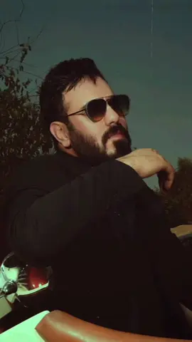 ماكمت أحب طاريه🤫💔 #اغاني_عراقيه #نورالزين #نور_الزين #نصرت_البدر 