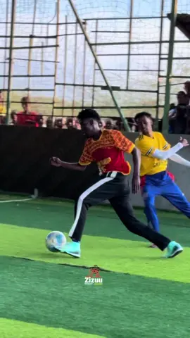 SuuLa🔥⚽️@👷‍♂️𝐸𝒩𝒢 𝒮𝒰𝒰𝐿𝒜🔨 @ＭａｒｋＯｓ:( @Perfect Zizou @ASHKAR SPORTS HOUSE, GARISSA. @𝑨𝒃𝒅𝒖𝒍𝒘𝒆𝒍𝒊🥸💥 #garissa #garissatiktoker #garissatiktokers💢🥰💖💥💦 #markosgarissa #perfectzizou #markoos #suula10 #somalitiktok #somalia 
