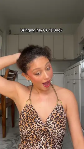 I AM BRINGING MY CURLS BACK!!!! I MISSED THEM SO MUCH!!!!! SOOOO HAPPY TO SEE MY CURLY HAIR AGAIN!!!!!  #fyp #straighthair #hairtok #curlyhair #curlyhairroutine 