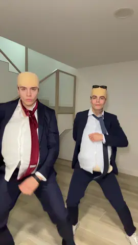 Mr.worldwide🧑🏻‍🦲@Álvarito🐍  