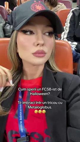 Happy Halloween 😂🔴🔵 Haz de necaz că la asta încă ne pricepem! :))) #fypromania🇷🇴🇷🇴 #fcsb #football #microbista #footballgirl #superliga #steaua #anitamihaies 