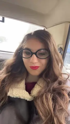 Instagram:zoriana.deneka