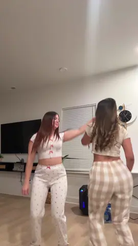 @Mera santa ✨ #fyp #besties 