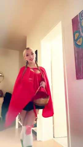 red🍓 #outfit #halloween #cappuccettorosso 