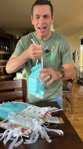 Easy wrapping #mvc55 #giftwrapping #wrappingpaper #tiktokshopcreatorpicks #tiktokshopblackfriday 