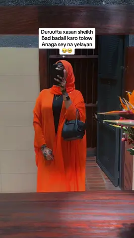 Duruufta xasan sheikh bad badali karto anaga sidey na yeleysa tolow🤣🥹