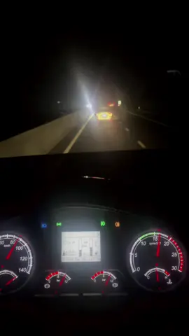 Bán dầu nào ae#nhatkyxetai 