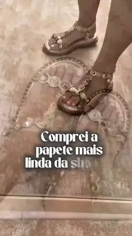 * Sandália Dourada Luxo - ID: 001 Se gostou, comente EU QUERO * Conforto, brilho e estilo em um só modelo! Ideal pra quem ama estar chique até nos pés Perfume de elegância em cada detalhe dourado! Perfis privados: lembrem-se de checar a caixa de solicitações ou spam depois de comentar. #sandaliadourada #lookperfeito #modafeminina #achadinhosfashion #tendênciaverão     