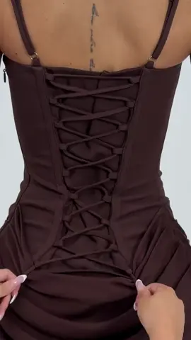 Dé herfstjurk waar iedereen het over heeft!