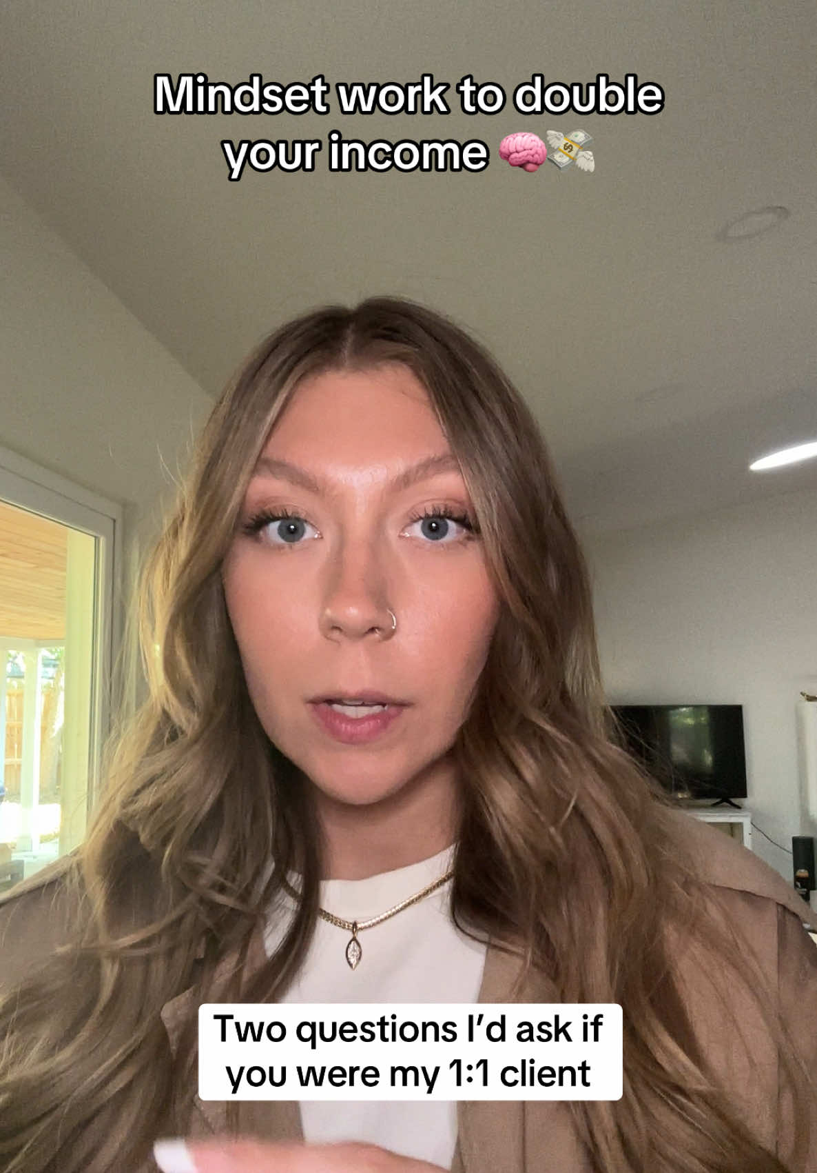 ICONS don’t get in their own way with excuses as to why they aren’t ready. They leap when it doesn’t make sense, when people think they’re crazy, before they are ready. Because they take risks and trust themselves? They make more. Comment “MASTERCLASS” for the link to my free upcoming class — INTERNET ICON. A 3-day live event on how to stop your dream client’s scroll so you can double your income 💸