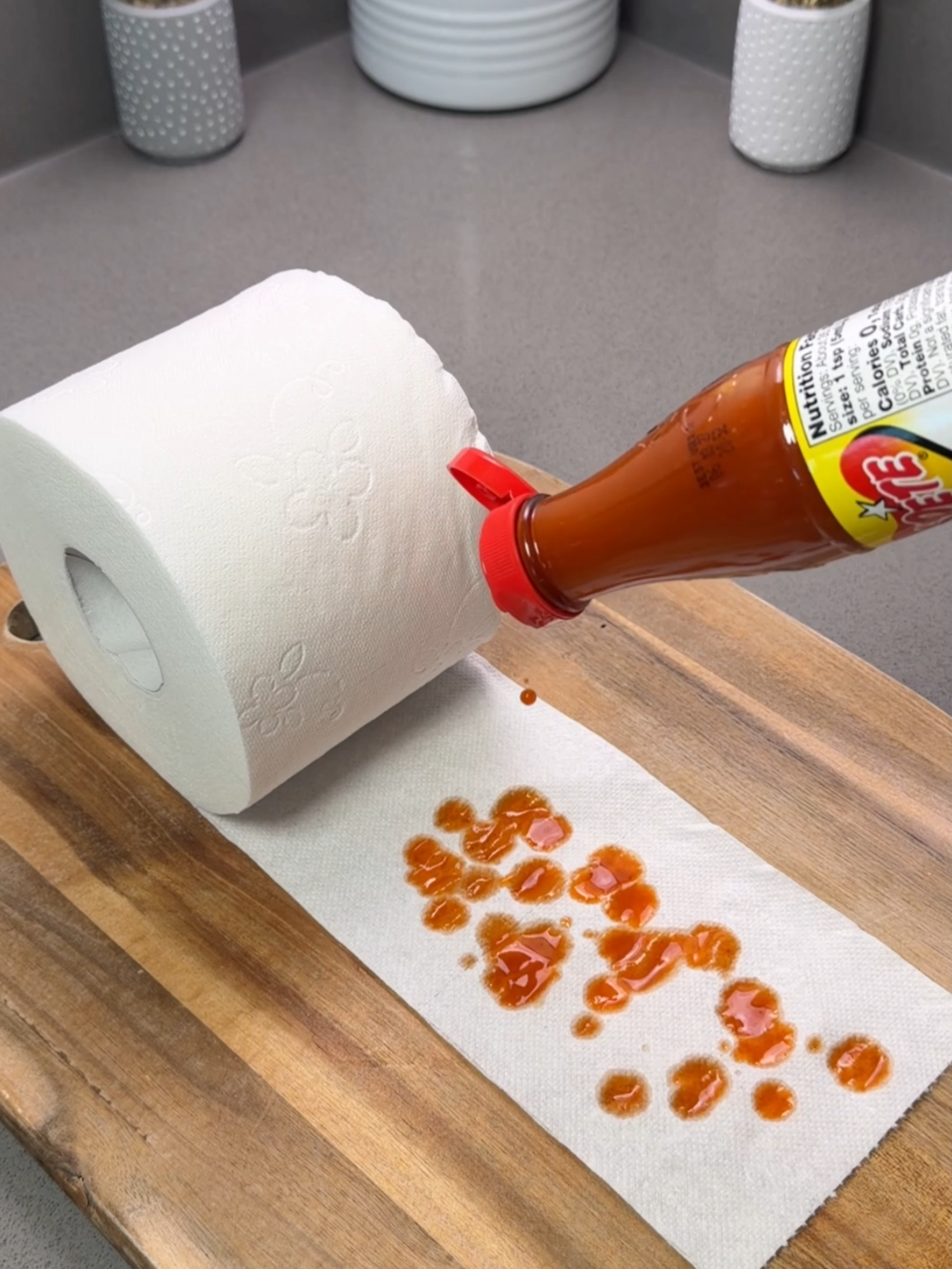 Your grandma knew this toilet paper trick… Did you? #pepper #pestcontrol #homehacks