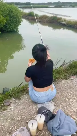 Prank Cewek Mancing  #fyp #fypシ゚ #mentahanvideo #surabaya #mancing 