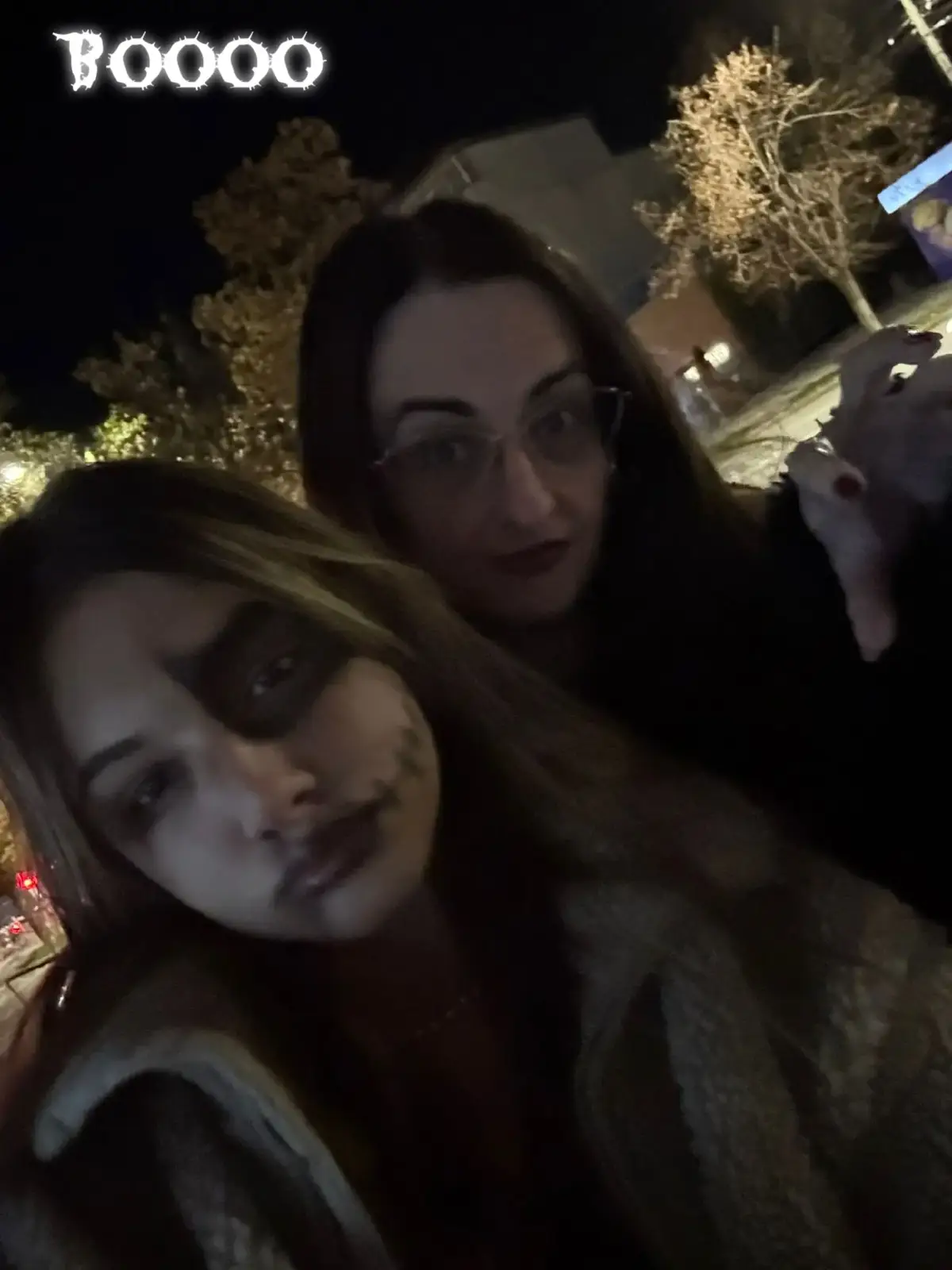 Movie time in the Haloween scary night...🫣😁#debine #foruyou 