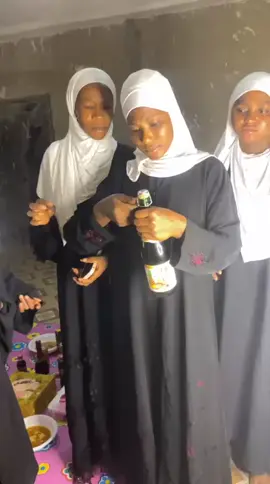 #happybirthday @🦋🌺💍🥰 Shandy@🦋🌺💍🥰 @Arqøñ Empïrê ✅🙌 @Cutie Rahanzy ❤️ @umu @Ala-gaskia @Alhaj Baba Razak @Yang mani vybez @Mental Diz official 🔥 