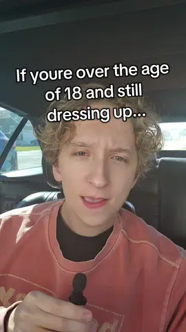 If youre over the age of 18 and still dressing up... #halloween #castlecrashers #costumes #cosplay #fyp 