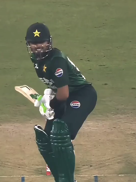 Babar Azam 🤗 Sukoon Wali Cover Drive #viratkohlilovers #babarazamfans #foryoupage #illu #cricketlover #viralvideo #babarazamcoverdrive