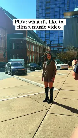 Ever wonder what it’s like to film a music video??🎬 #musicvideo #countrymusic #nashville #singersongwriter #behindthescenes 