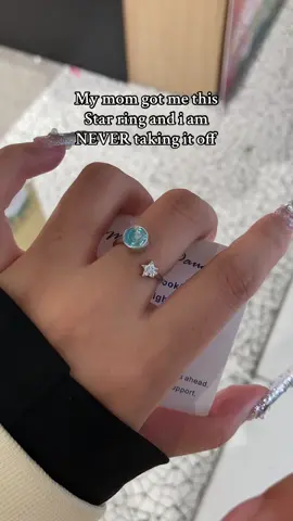 this is EPIC😂😭What would you do if your grandma gave you this... #hugring #momanddaughter #Love #giftideas #tiktokmademebuyit 