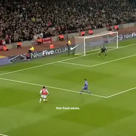 The Brilliance of Petr Čech #football #cech #goalkeeperlife #unrealsave #fyp 