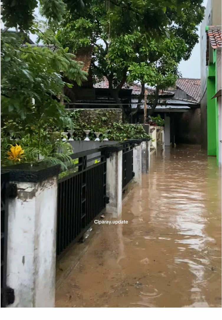 PrayFor Ciparay #banjir #hujan🌧️ #ciparay #kecamatanciparay #kabupatenbandung 