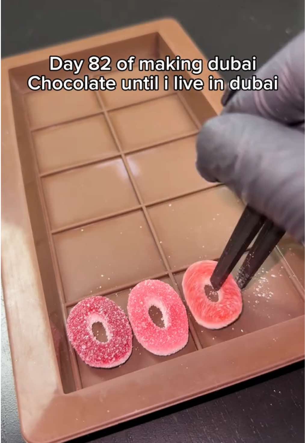 Day 82 of making Dubai Chocolate 🍫🩷 i call this one pink peach dubai chocolate #dubai #chocolate #chocolatelover #day1 