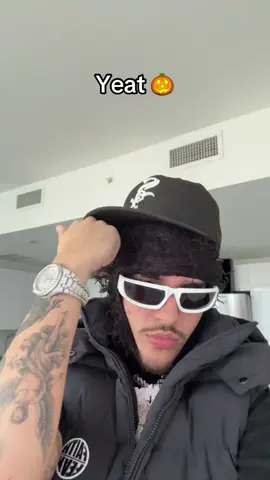 Yeat for Halloween did i eat? #viral #yeat #halloween 