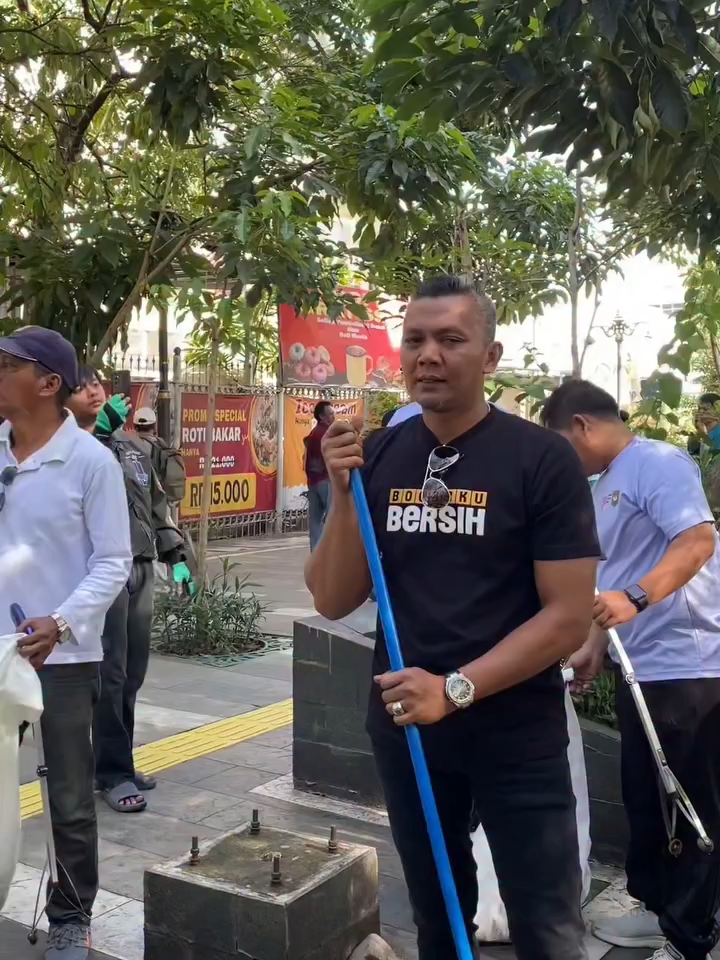 Taman Hijau Jadi Kuning | Kebersihan Sebagian dari Iman… Tapi Kok di Taman Jadi Lain Cerita? #kangjenalmutaqin #jenalmutaqin #kangjm #bogorhits #bogor